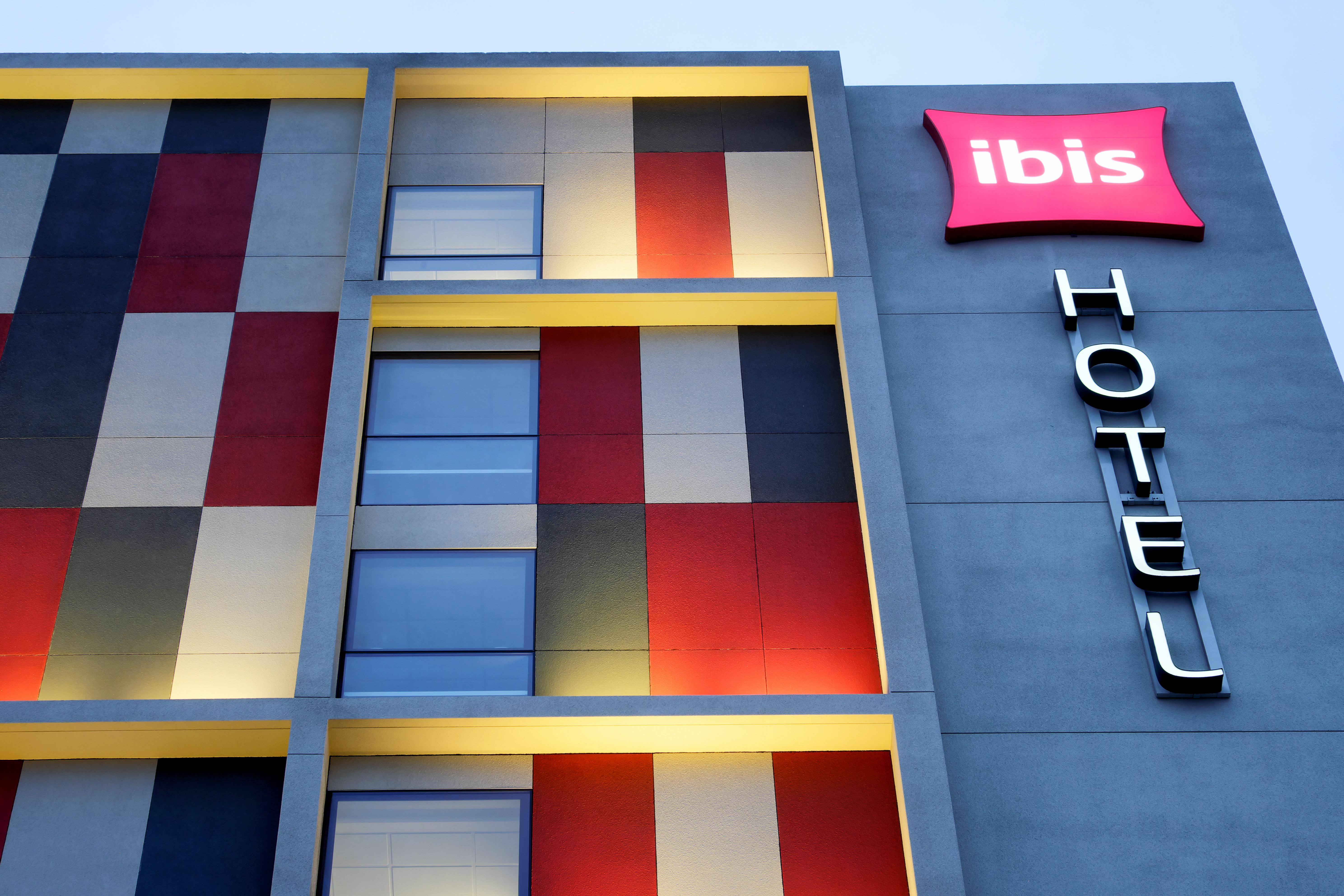 Ibis Trujillo Hotel Buitenkant foto