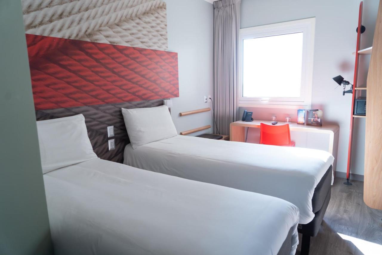 Ibis Trujillo Hotel Buitenkant foto