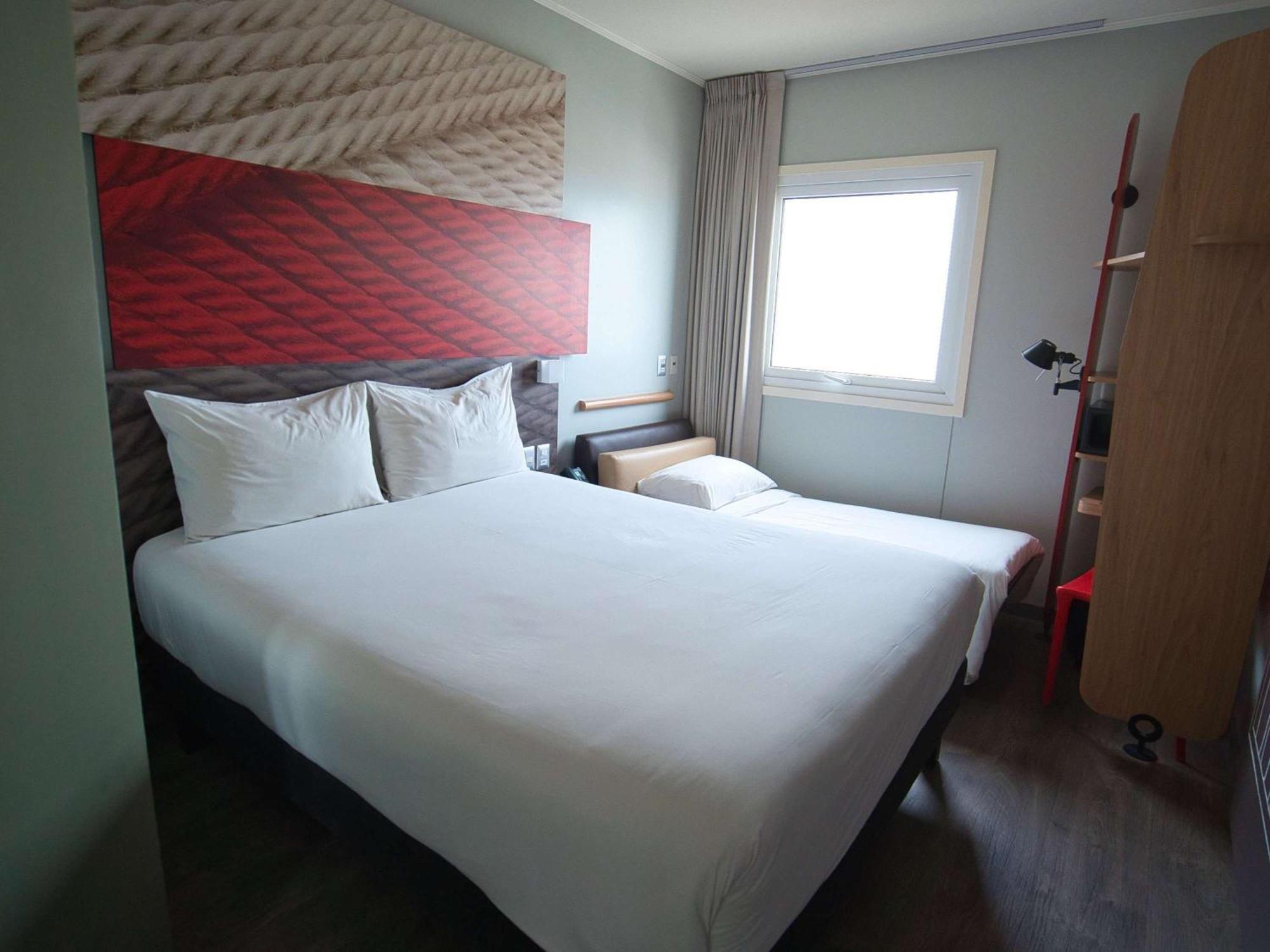 Ibis Trujillo Hotel Buitenkant foto
