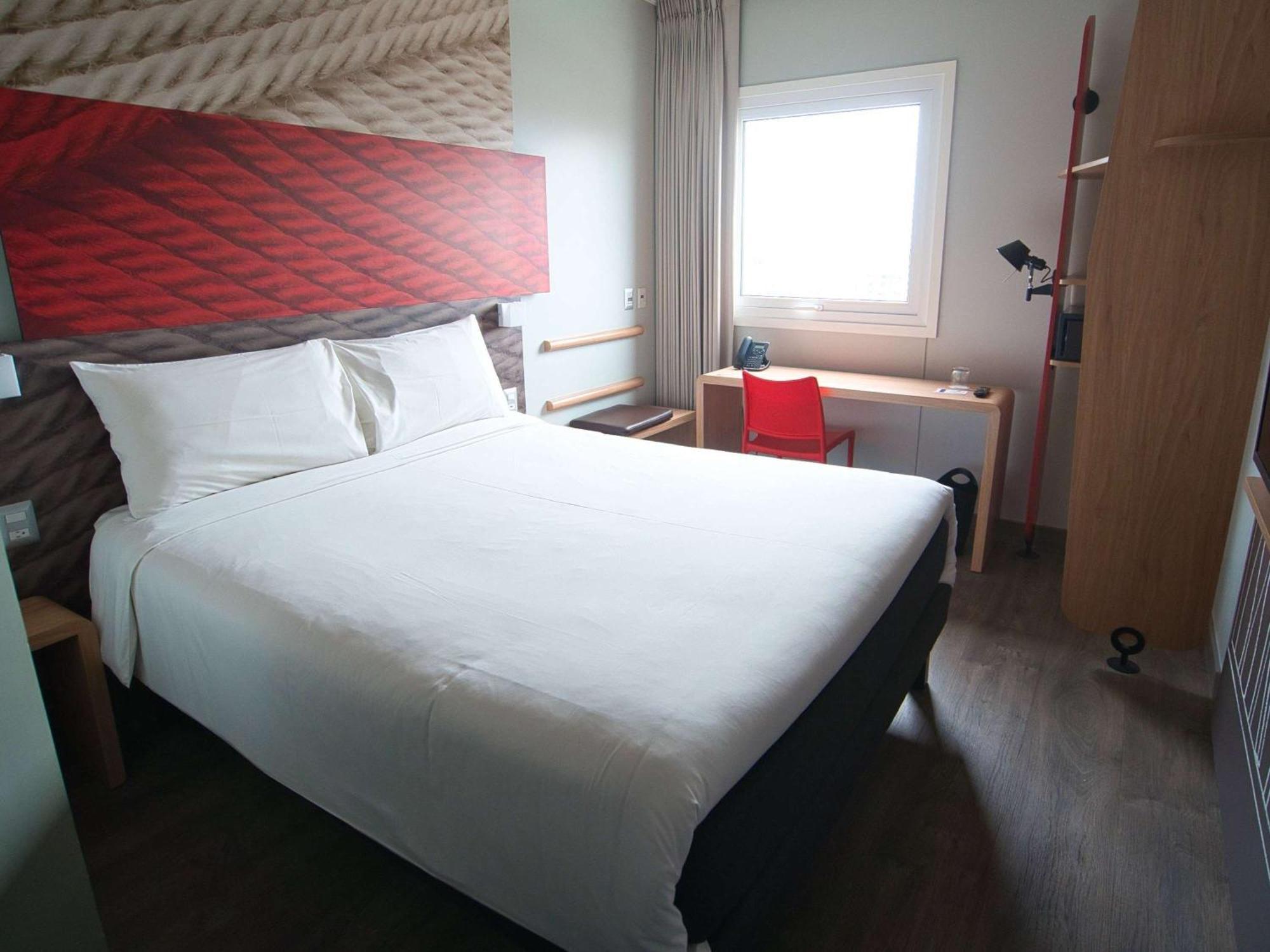 Ibis Trujillo Hotel Buitenkant foto
