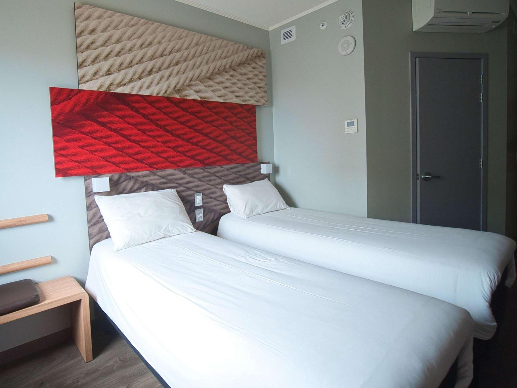 Ibis Trujillo Hotel Buitenkant foto