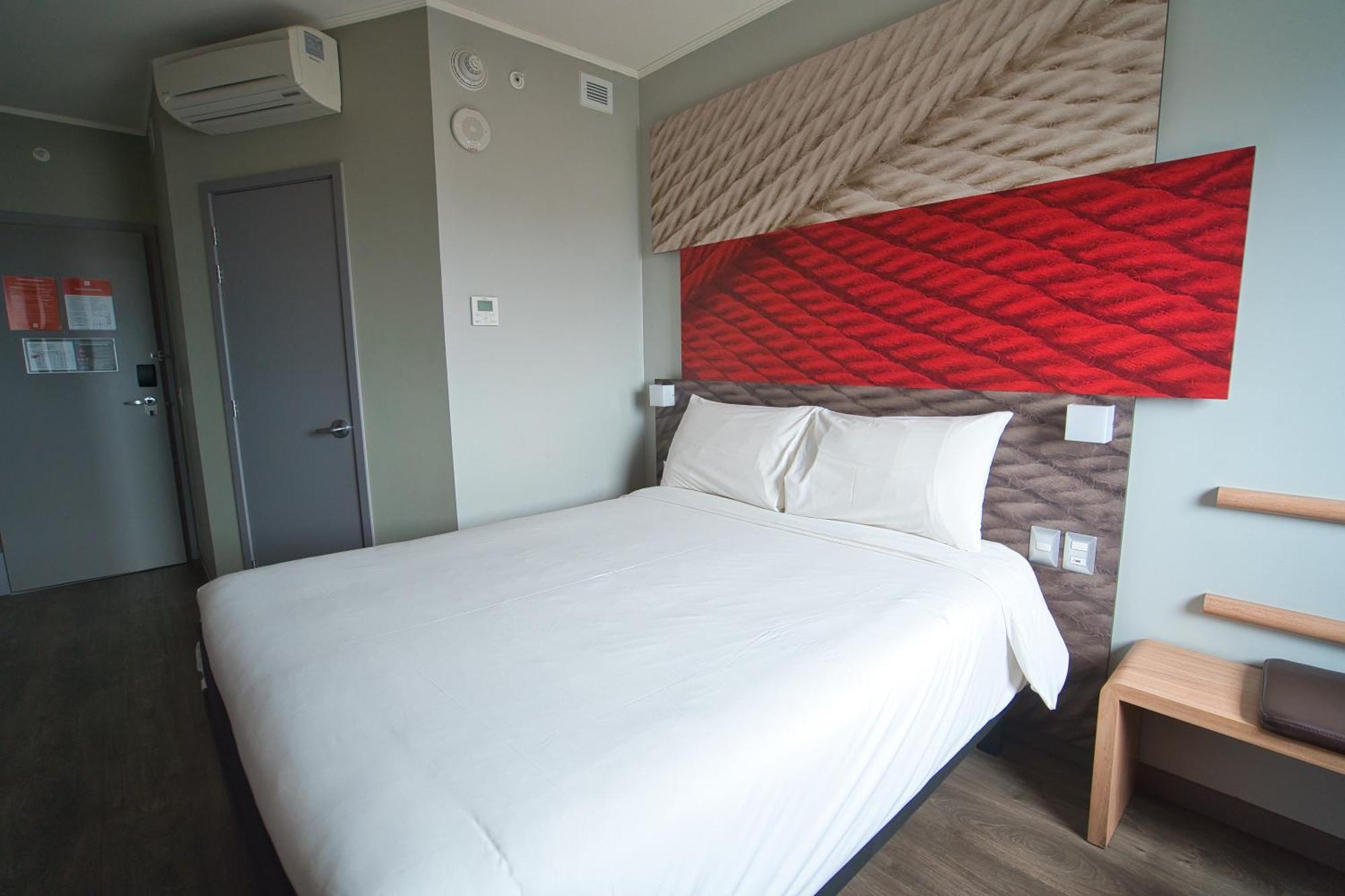 Ibis Trujillo Hotel Buitenkant foto